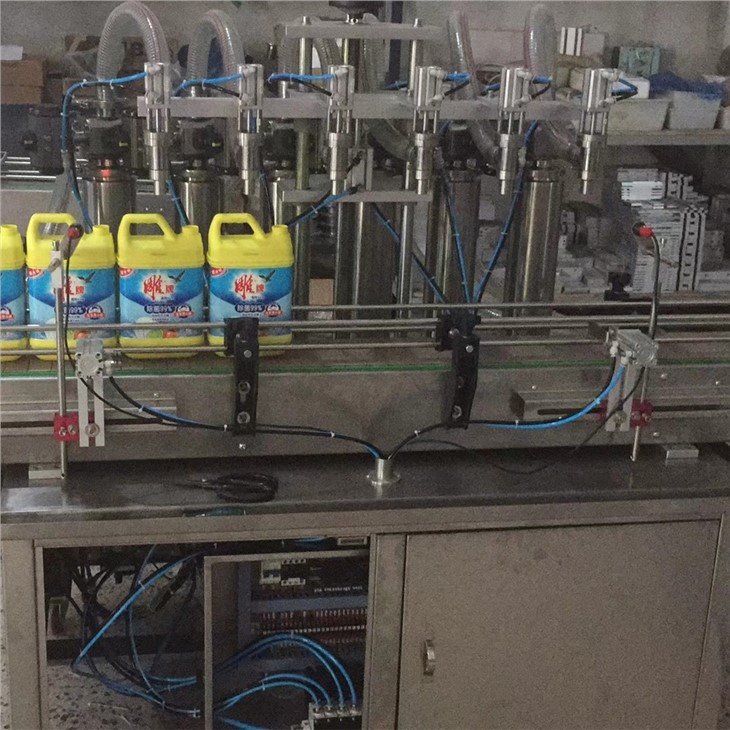 automatic 6 heads filling machine (2)